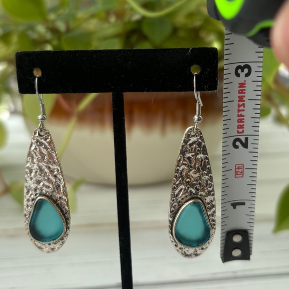 Gorgeous Blue Sea Glass Silver Drop Earrings - Picture 4 of 7